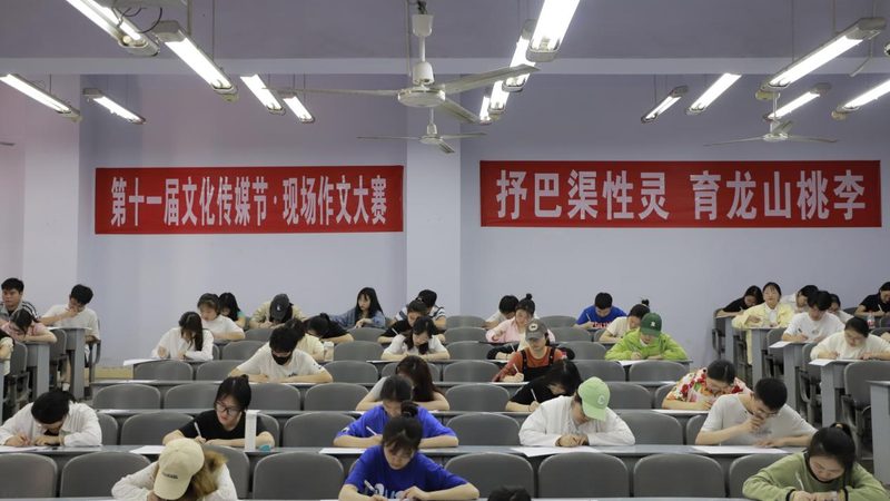 纪录片拍摄手法分类介绍：探寻影像艺术的多样表达